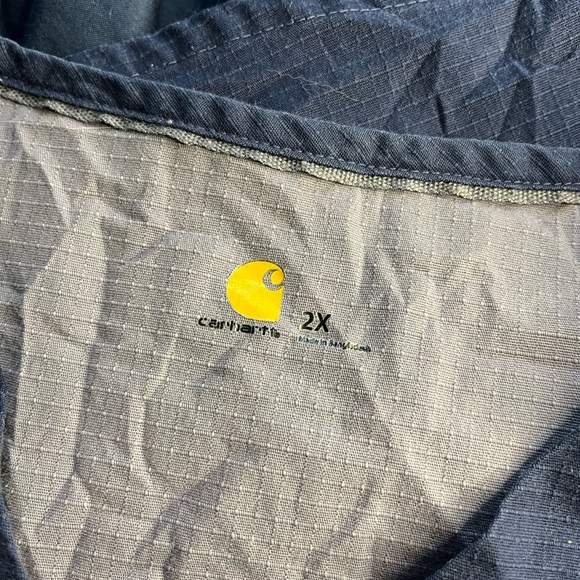 Carhartt scrub’s top - Picture 3 of 3